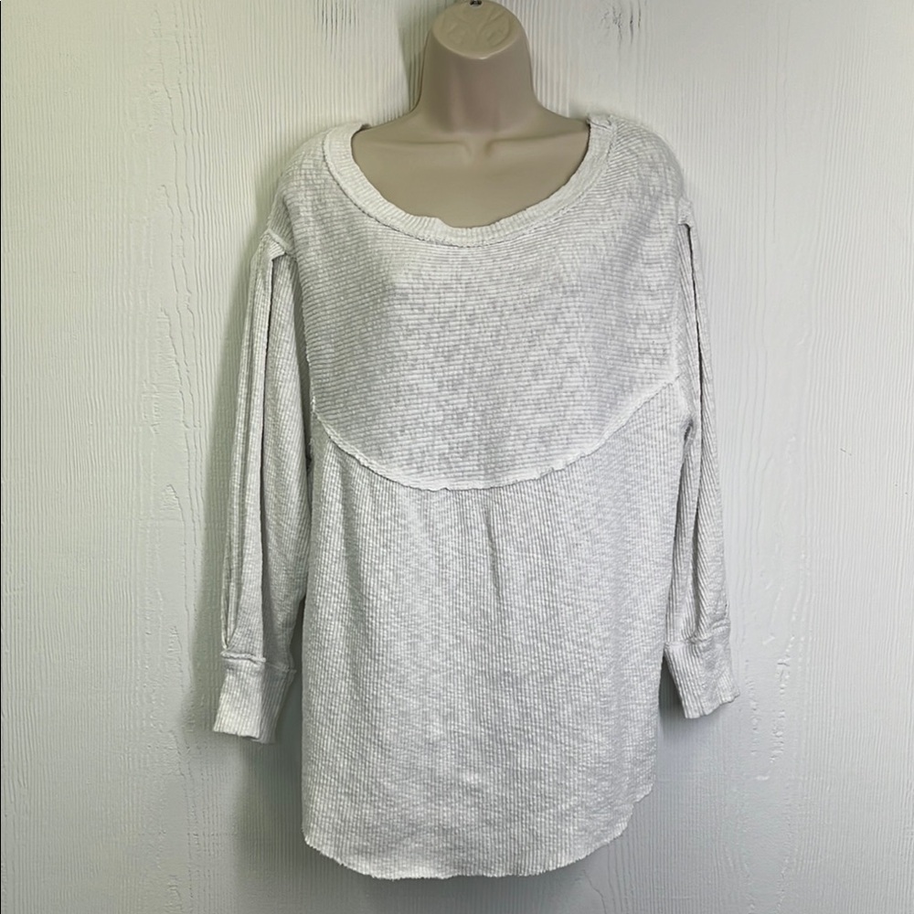 Free People - We The Free Light Grey Ribbed Waffle Long Sleeve Blouse Size Small